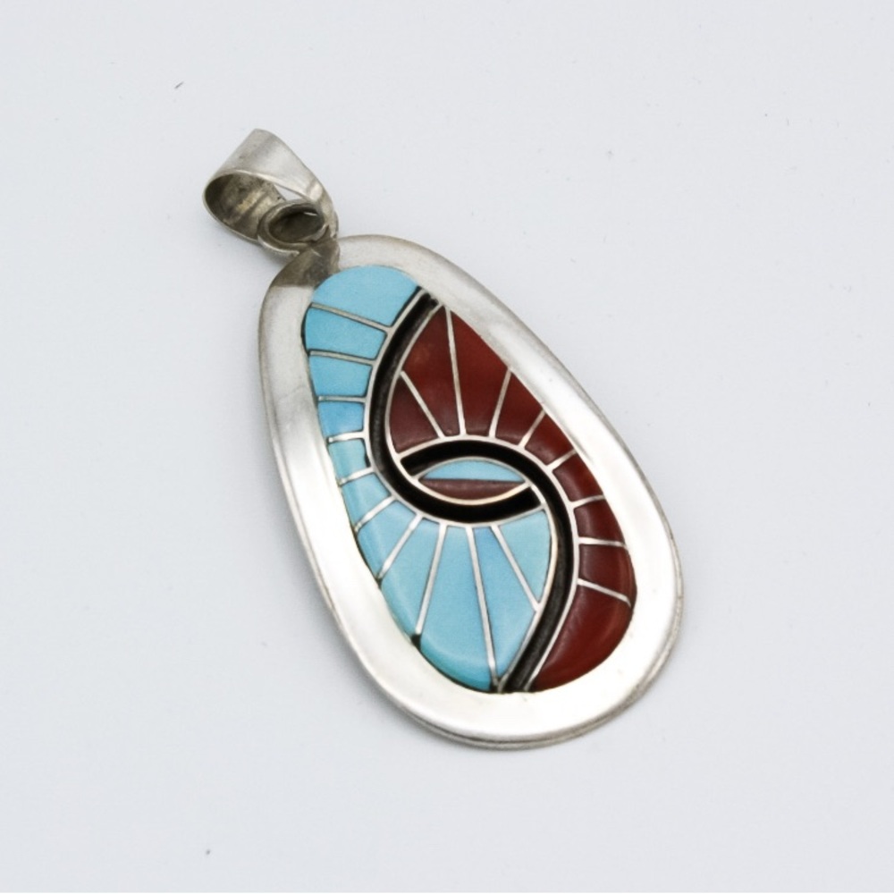 Amy Q. Humming Bird Multigemstone Collection - Picture 4 of 5